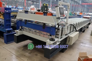 rib type roofing machine