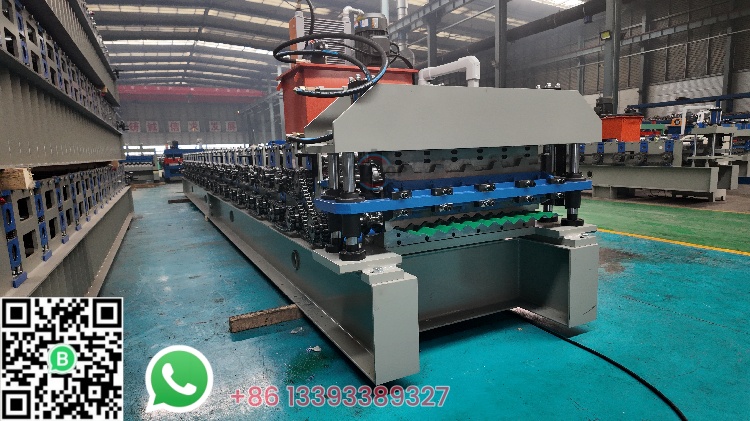 Double deck roofing sheet roll forming machine
